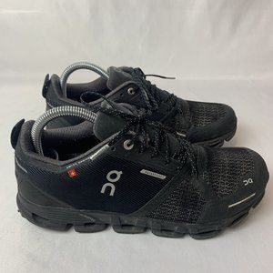 On Cloud Womens Waterproof Running Shoe Size 8.5